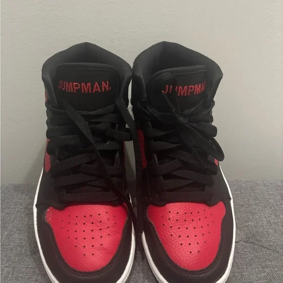 Nike Air Jordan Access Youth Basketball Shoes - Picture 3 of 4